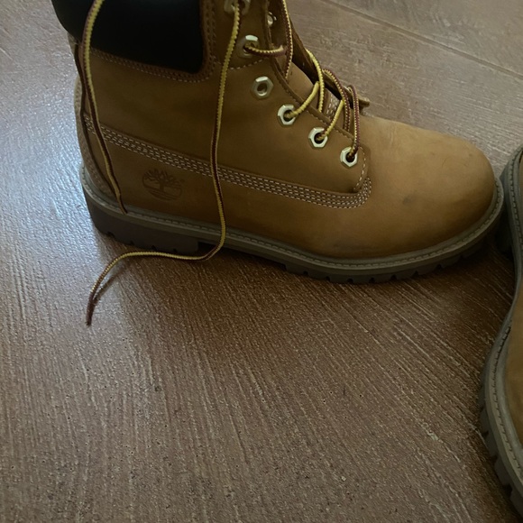Timberland boots - Picture 2 of 2